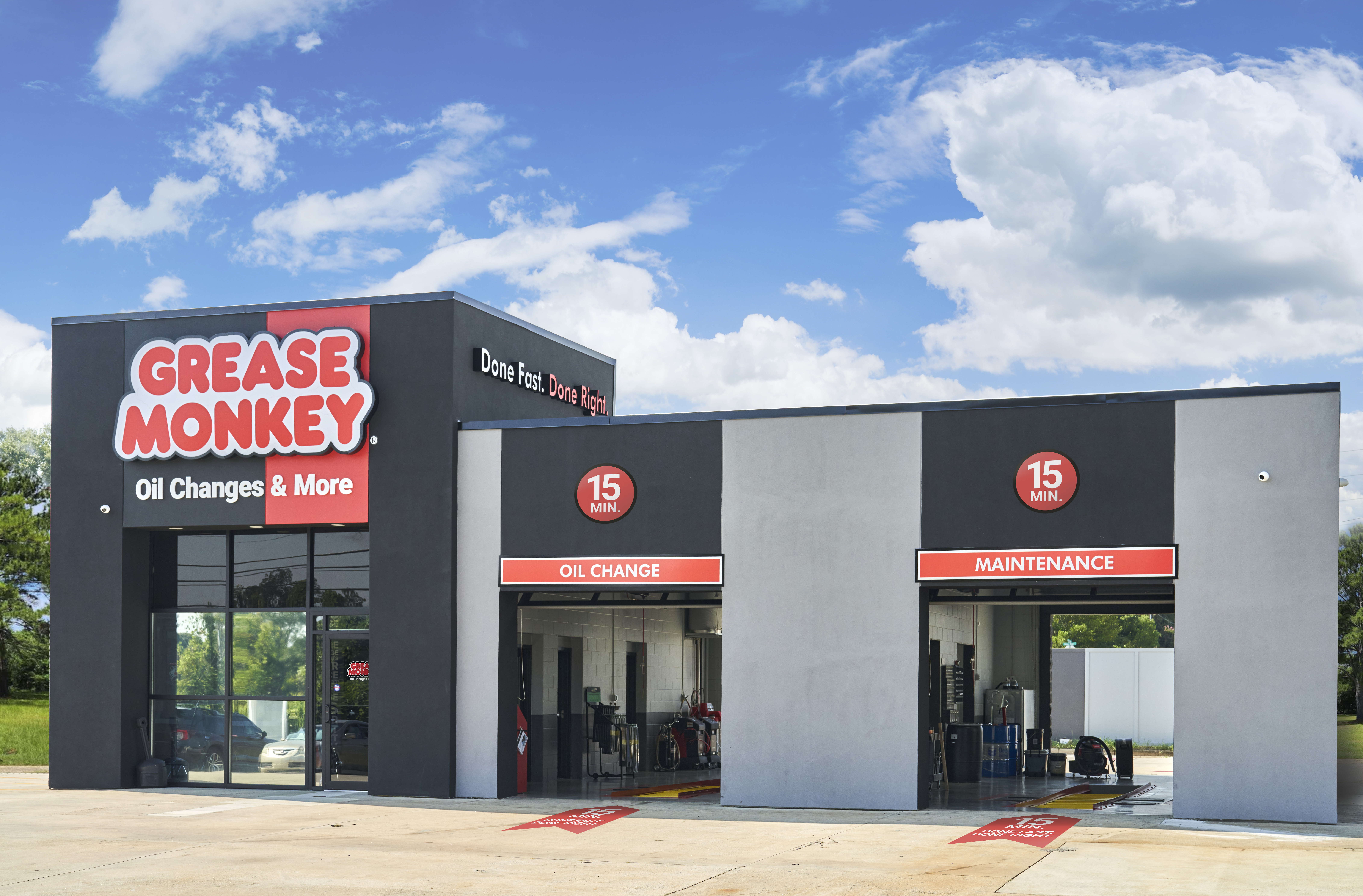 Throttle® Boosts Customer Engagement and Review Volume for Grease Monkey.